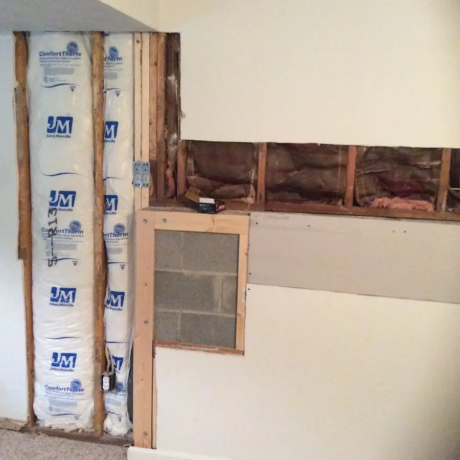 Wall insulation replacement during Structural Drying in Purcell